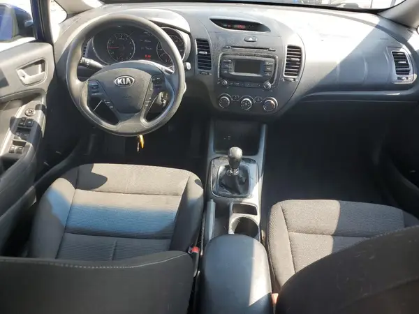 3KPFK4A74HE010721 2017 KIA FORTE - Image 8