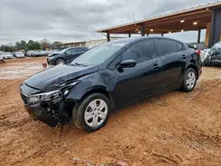 3KPFK4A74HE015692 2017 KIA FORTE