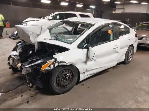 3KPFK4A74HE019922 2017 KIA FORTE - Image 2