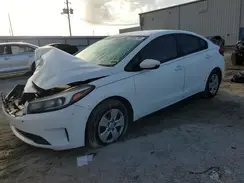 3KPFK4A74HE027440 2017 KIA FORTE