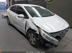 3KPFK4A74HE030371 2017 KIA FORTE