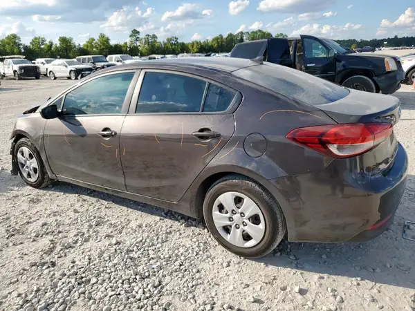 3KPFK4A74HE041791 2017 KIA FORTE - Image 2