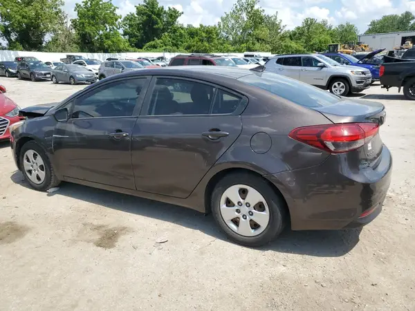 3KPFK4A74HE041807 2017 KIA FORTE - Image 2
