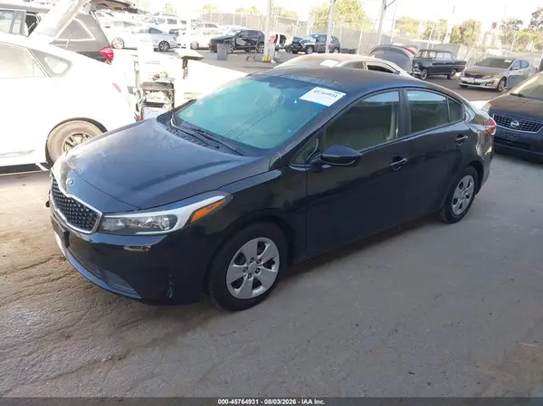 3KPFK4A74HE048966 2017 KIA FORTE - Image 2