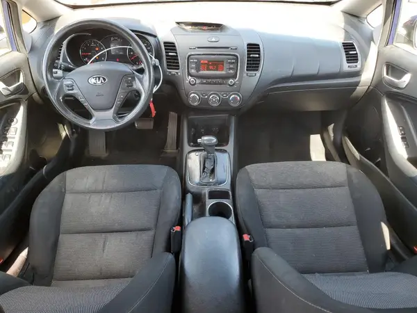 3KPFK4A74HE049227 2017 KIA FORTE - Image 8