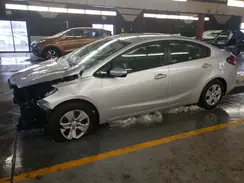 3KPFK4A74HE059322 2017 KIA FORTE