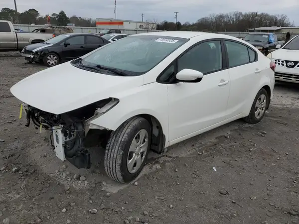 3KPFK4A74HE075665 2017 KIA FORTE - Image 1