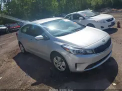 3KPFK4A74HE075939 2017 KIA FORTE