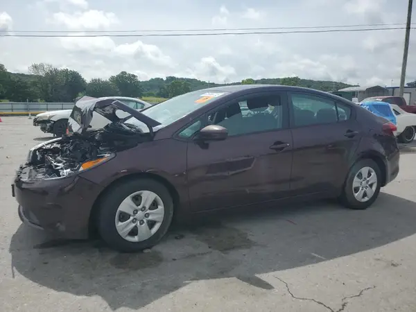 3KPFK4A74HE082891 2017 KIA FORTE - Image 1