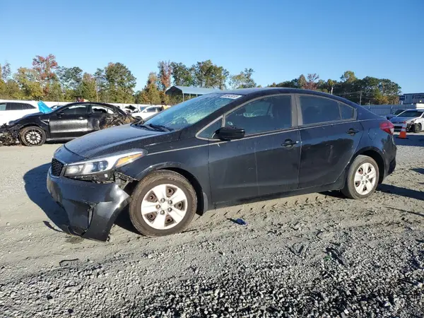 3KPFK4A74HE091350 2017 KIA FORTE - Image 1