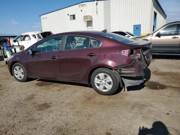 3KPFK4A74HE097925 2017 KIA FORTE - Image 2
