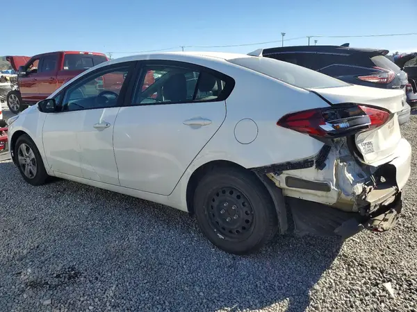 3KPFK4A74HE103013 2017 KIA FORTE - Image 2