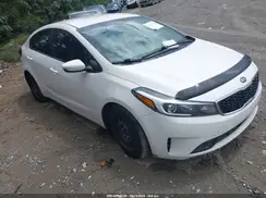 3KPFK4A74HE110852 2017 KIA FORTE