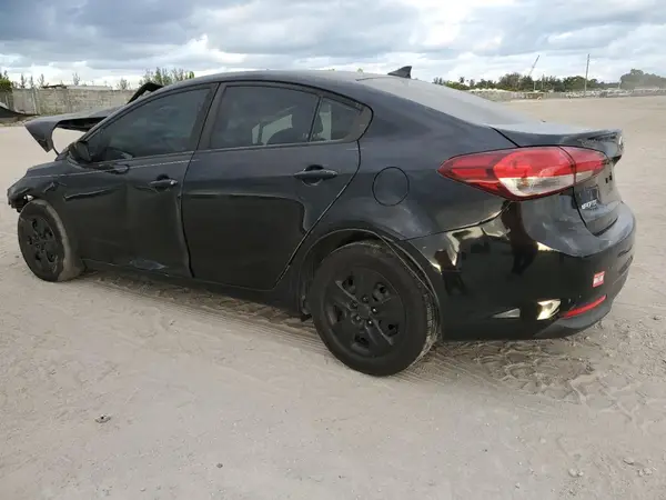 3KPFK4A74HE111242 2017 KIA FORTE - Image 2