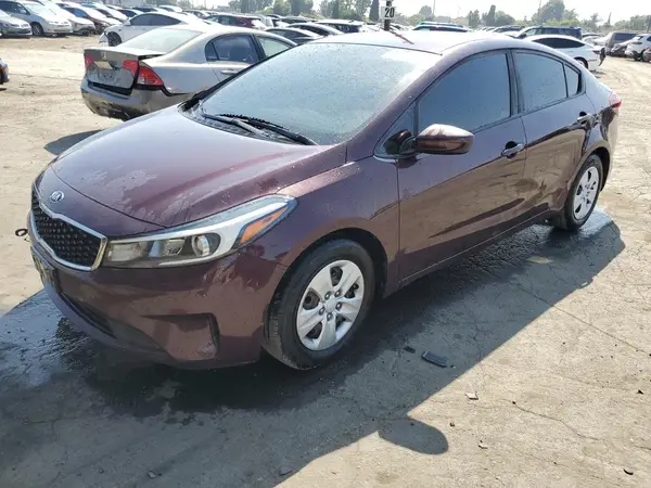 3KPFK4A74HE118398 2017 KIA FORTE - Image 1