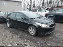 3KPFK4A74HE131037 2017 KIA FORTE