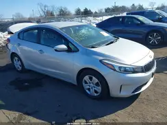 3KPFK4A74HE133564 2017 KIA FORTE