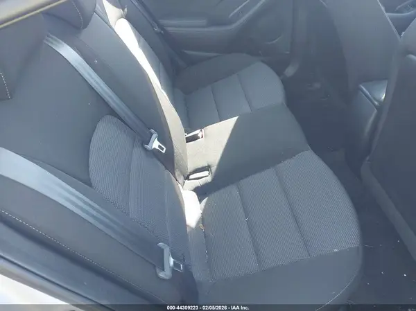 3KPFK4A74HE133564 2017 KIA FORTE - Image 8