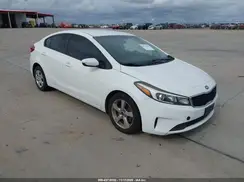 3KPFK4A74HE136318 2017 KIA FORTE