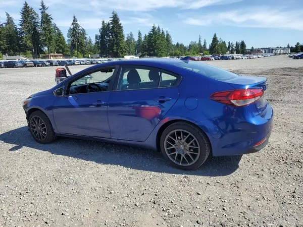 3KPFK4A74HE136383 2017 KIA FORTE - Image 2