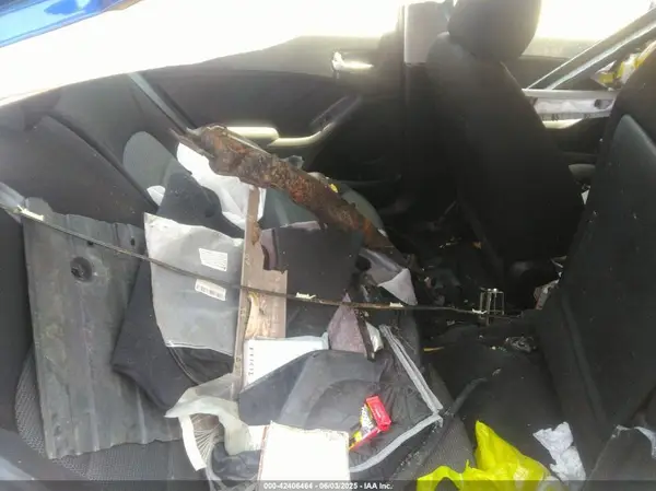 3KPFK4A74HE139090 2017 KIA FORTE - Image 8