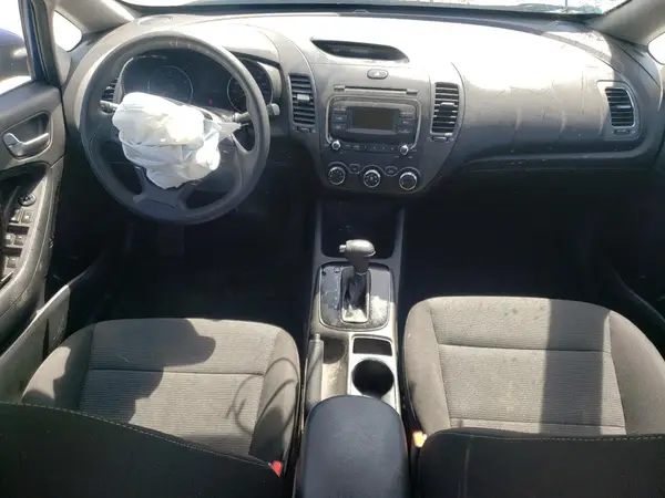 3KPFK4A74HE139106 2017 KIA FORTE - Image 8