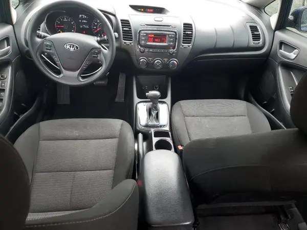 3KPFK4A74HE144273 2017 KIA FORTE - Image 8