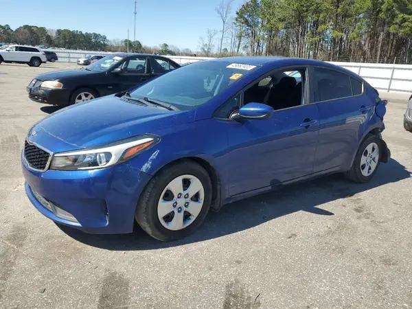 3KPFK4A74HE152860 2017 KIA FORTE - Image 1
