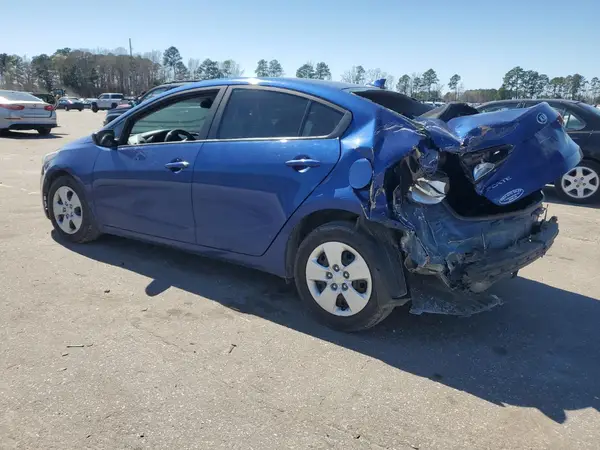 3KPFK4A74HE152860 2017 KIA FORTE - Image 2