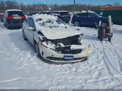 3KPFK4A74HE153037 2017 KIA FORTE