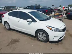 3KPFK4A74HE158416 2017 KIA FORTE