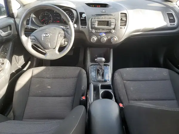 3KPFK4A74HE158514 2017 KIA FORTE - Image 8