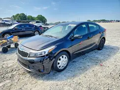 3KPFK4A74JE165422 2018 KIA FORTE