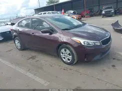 3KPFK4A74JE167848 2018 KIA FORTE