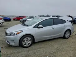 3KPFK4A74JE182978 2018 KIA FORTE