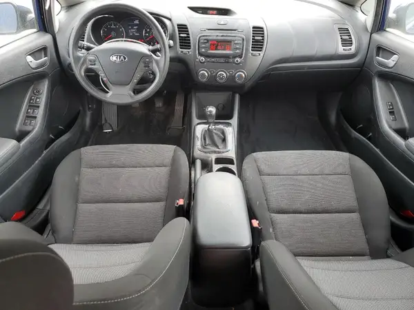 3KPFK4A74JE184410 2018 KIA FORTE - Image 8