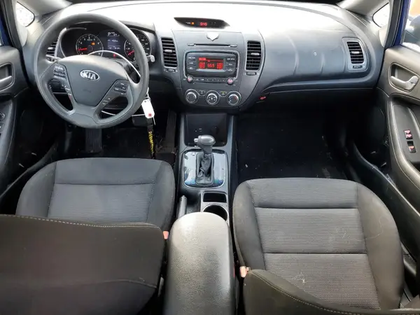 3KPFK4A74JE190868 2018 KIA FORTE - Image 8