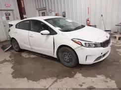 3KPFK4A74JE193866 2018 KIA FORTE