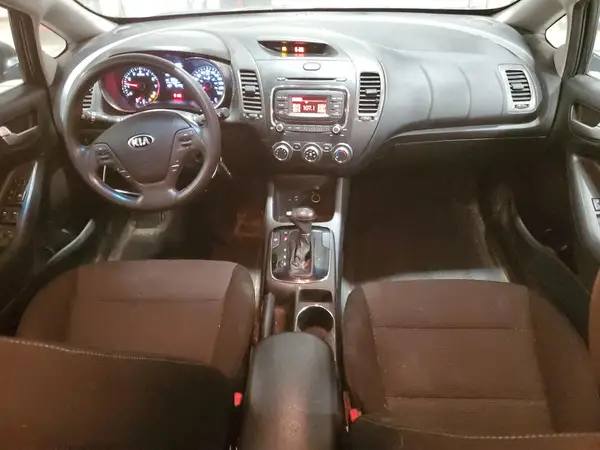 3KPFK4A74JE202839 2018 KIA FORTE - Image 8