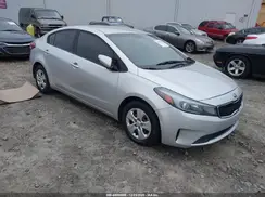 3KPFK4A74JE203862 2018 KIA FORTE