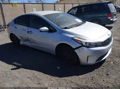 3KPFK4A74JE225277 2018 KIA FORTE