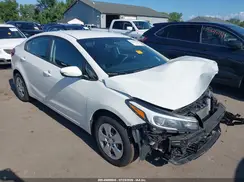 3KPFK4A74JE241589 2018 KIA FORTE