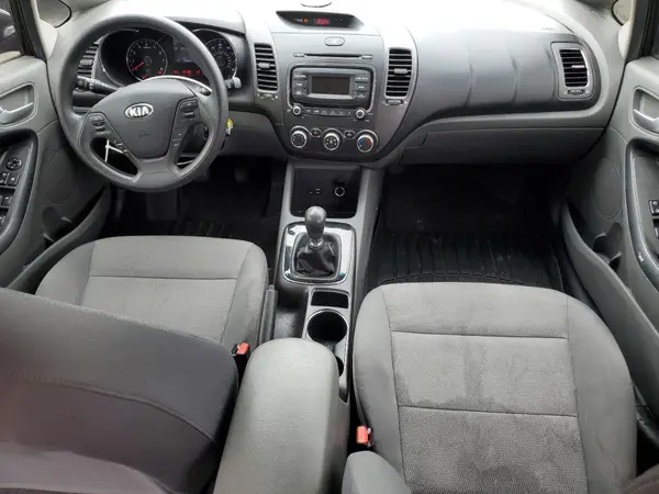 3KPFK4A74JE248431 2018 KIA FORTE - Image 8