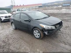 3KPFK4A74JE283552 2018 KIA FORTE