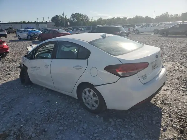 3KPFK4A75HE025552 2017 KIA FORTE - Image 2