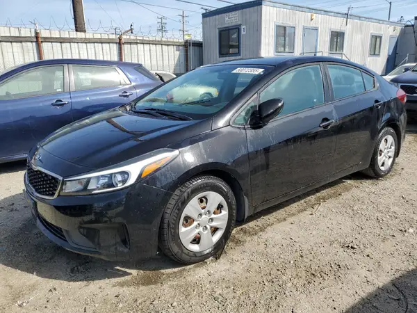 3KPFK4A75HE034638 2017 KIA FORTE - Image 1