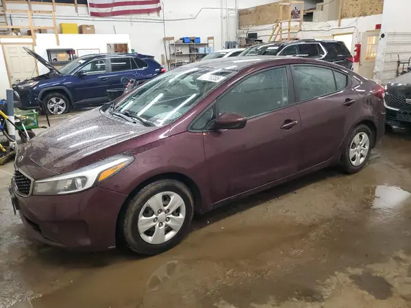 3KPFK4A75HE041136 2017 KIA FORTE - Image 1