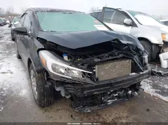 3KPFK4A75HE053738 2017 KIA FORTE
