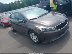 3KPFK4A75HE055165 2017 KIA FORTE