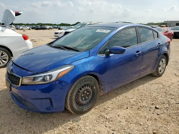 3KPFK4A75HE064478 2017 KIA FORTE - Image 1